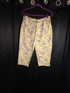 Crazy Horse Capri Pants
